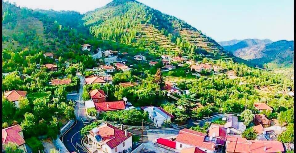Saint Nicholas Heights Chakistra Luaran gambar